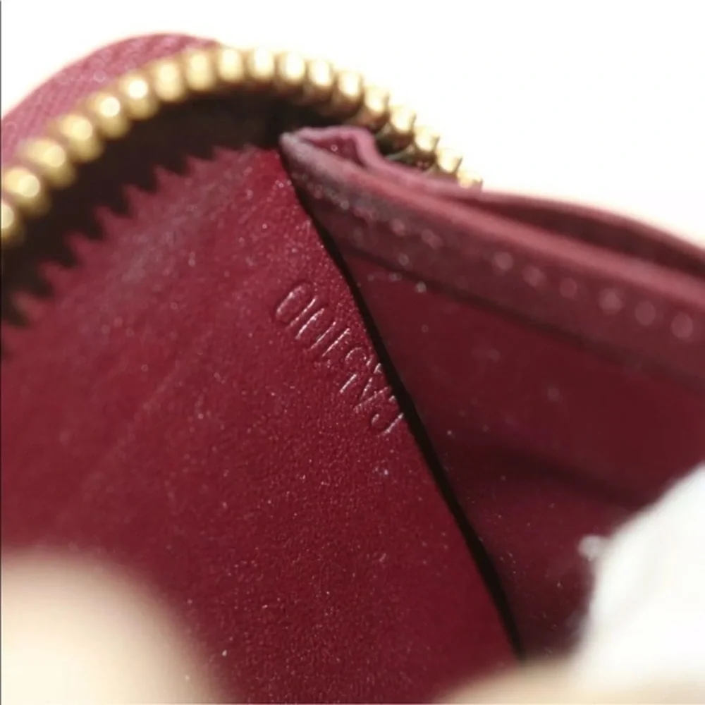 Louis Vuitton Vernis Graffiti Zippy Wallet